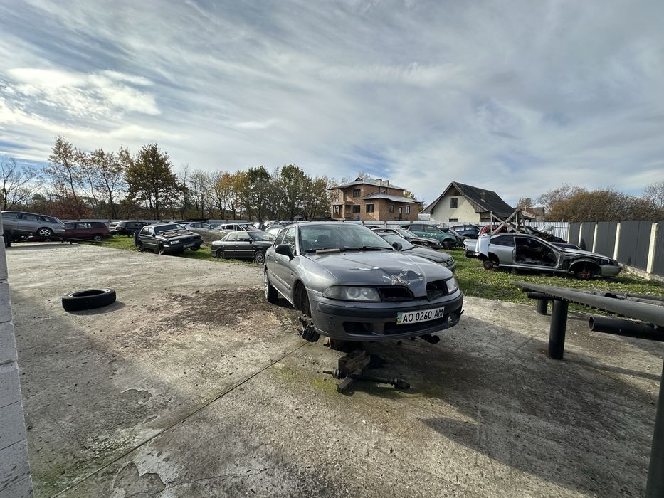 Продам будинок-гаражі