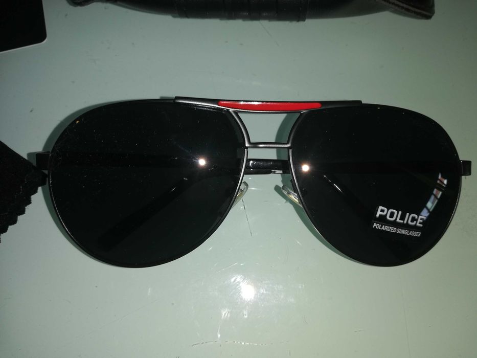 Óculos de sol da Police