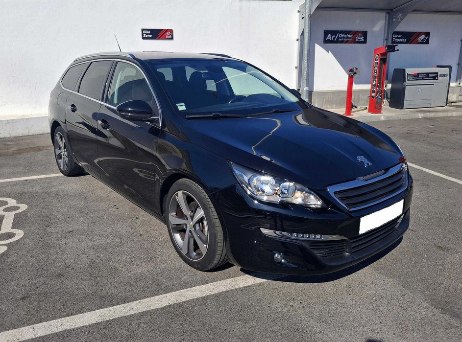 Peugeot 308 SW Blue HDI 120cv Allure Start&Stop — photo 3