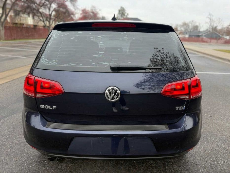 Volkswagen Golf SE      2015