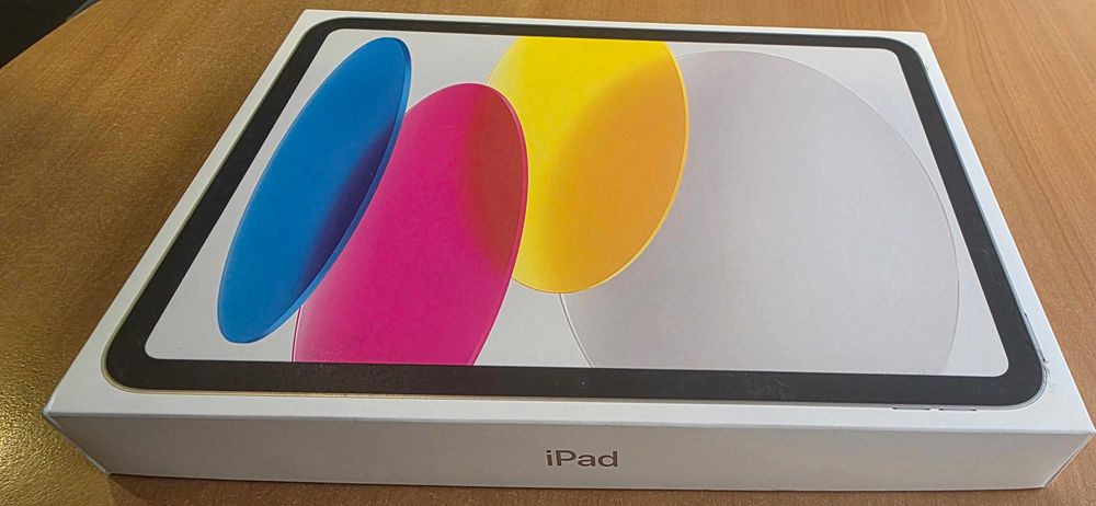 Nowy Tablet APPLE iPad 11 A16 (11. gen.) 128 GB Wi-Fi + Cellular Srebrny