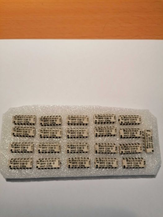 Beckman Resistor Chip443436026749921283