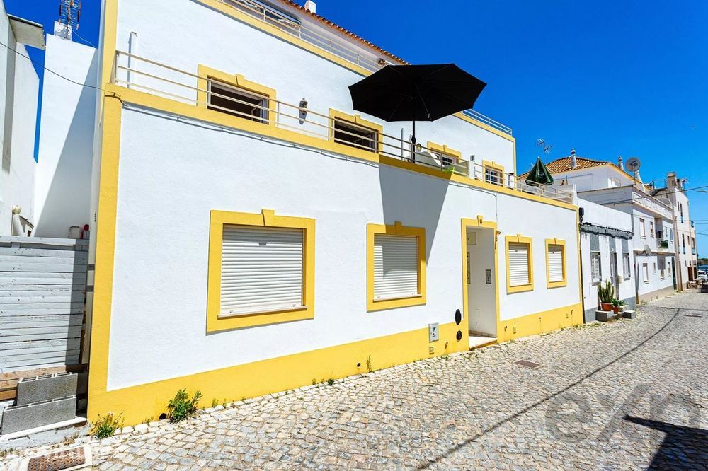 Apartamento com terraço em Cabanas de Tavira, junto à Ria Formosa