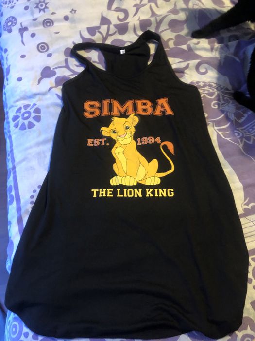 Vendo vestido rei leao simba