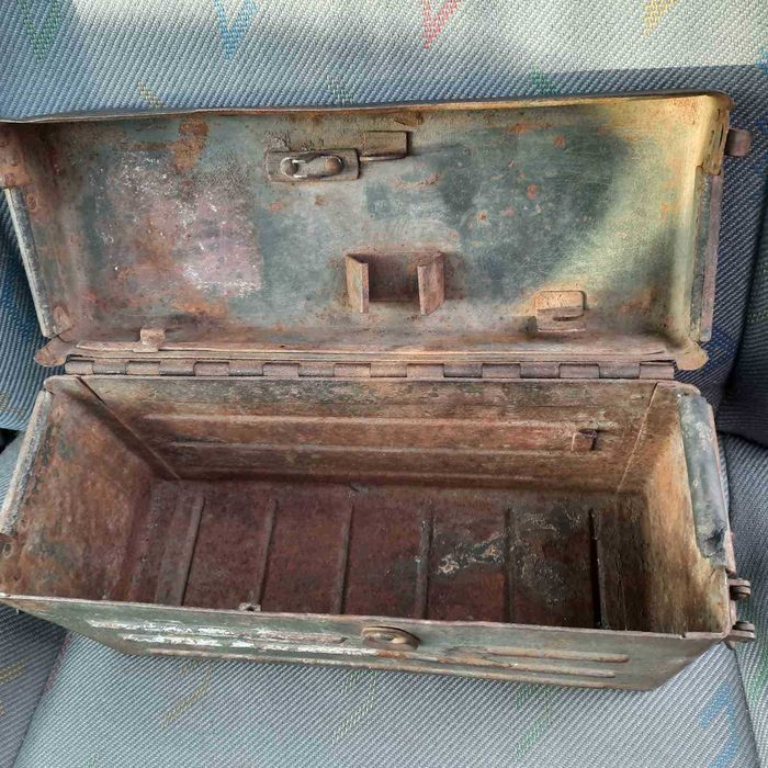 ящик военно полевого телефона ТВК-2 Портативный походный телефон метал