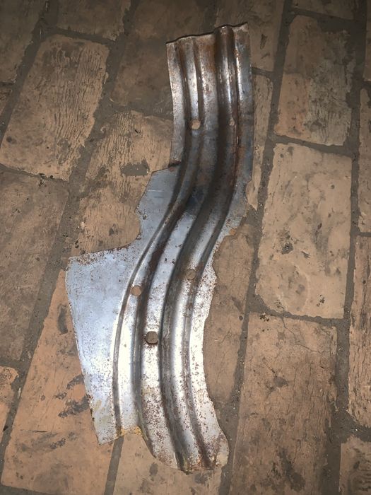 Усилитель лонжерона 2108