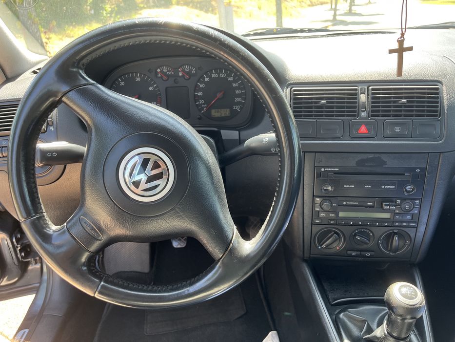 Volkswagen Golf IV 1.9 TDI - versão 25 anos