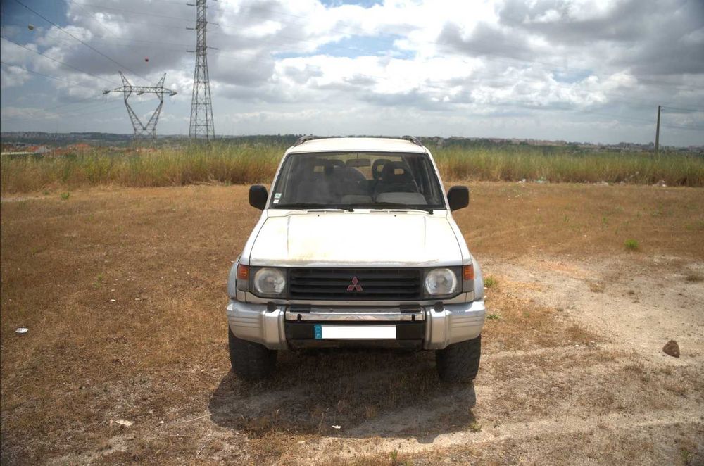 Mitsubishi Pajero 2.5 GLS