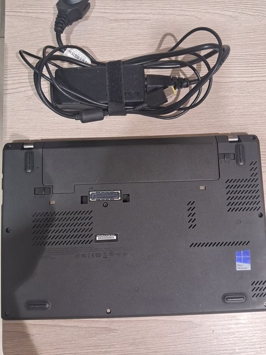 Ноутбук Леново x250 i5, ssd 250gb , 8gb