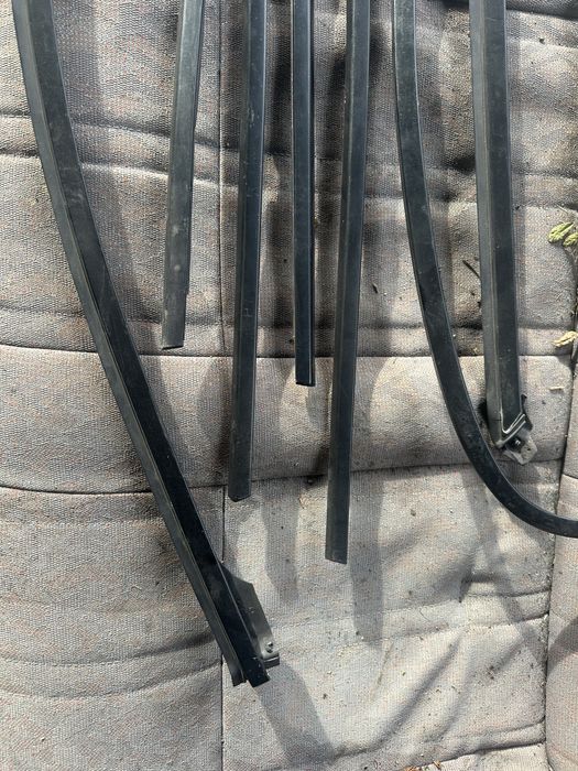 Frisos BMW e60 Pretos originais