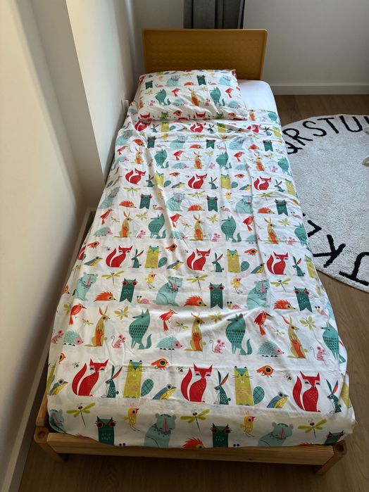 Cama e colchão solteiro IKEA 80x200