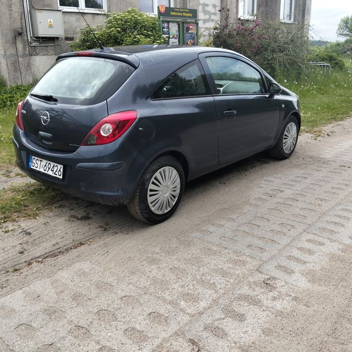 Opel corsa 1.0 klima sprawny łańcuch rozrządu mały przebieg 12lat właściciel