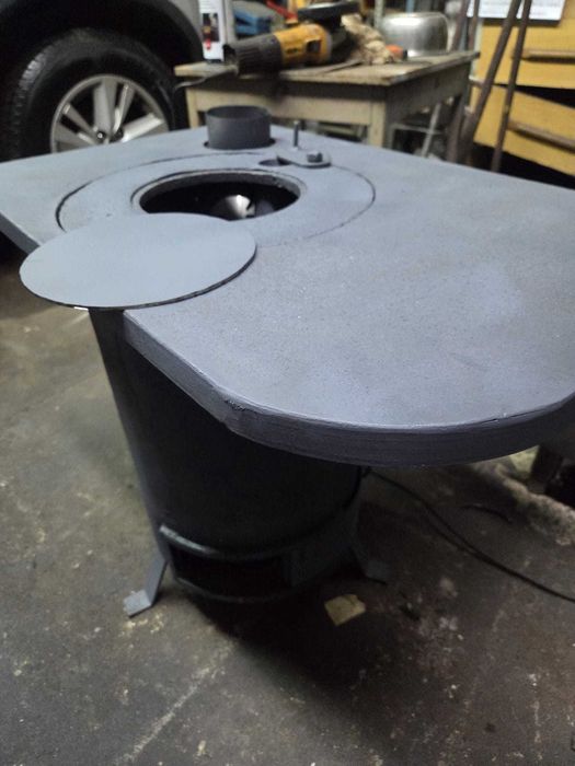 Salamandra em aço com placa de aquecimento