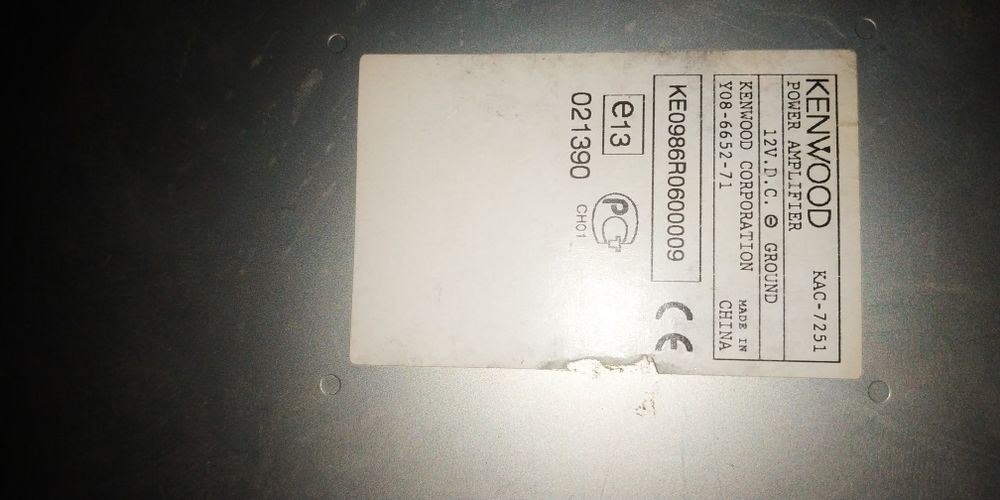 Автоусилители KENWOOD  2 шт. Комплект 6000.   Цена  каждого по 3500 гр