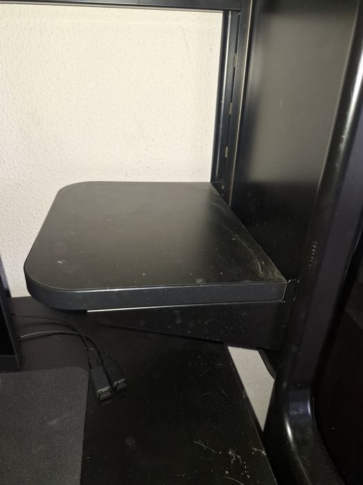 Secretária ikea fredde