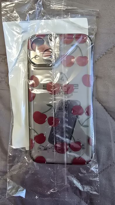 Продам чехол-бамер на iPhone 14  pro