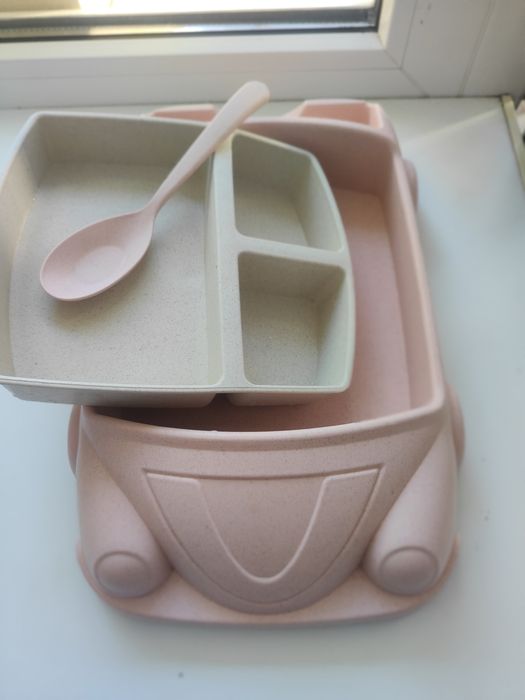 Продам набір посуду в гарному стані