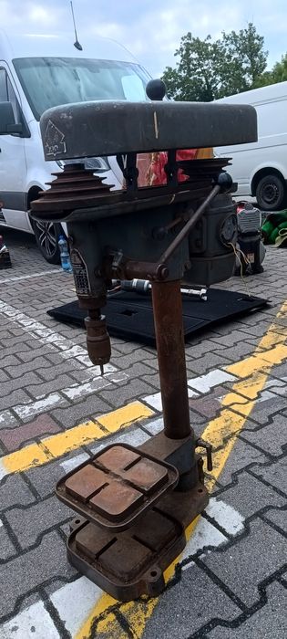 Wiertarka stołowa żeliwna – stary model – do renowacji / sprawna -