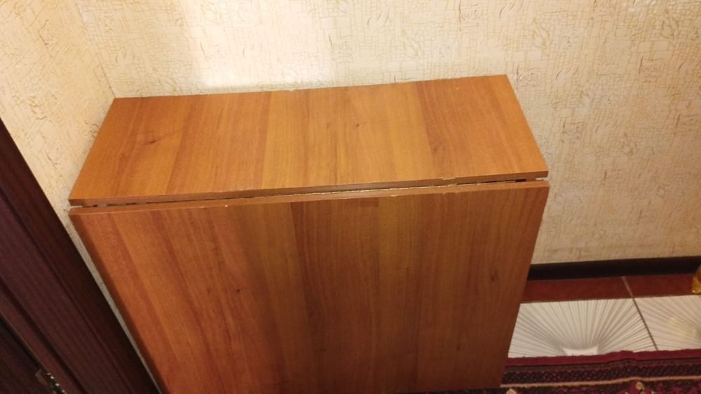 срочно продам стол
