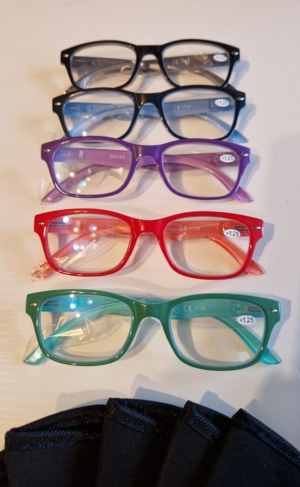 Okulary do czytania ( + 1,25 zestaw 5 sztuk) kolorowe oprawki