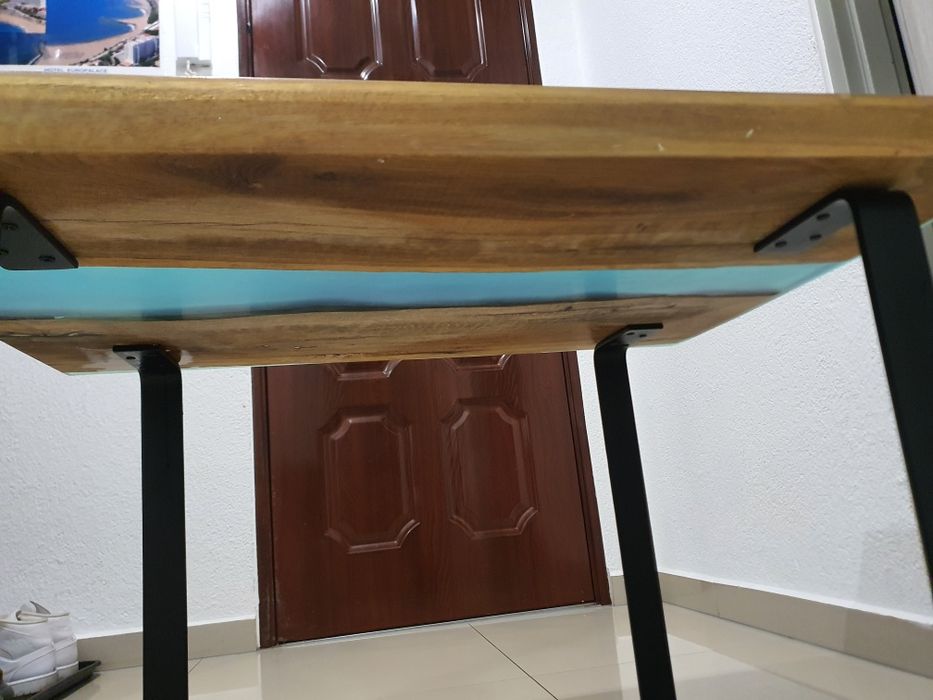 Stół z żywicy epoksydowej, 70x50x45, turkus dąb