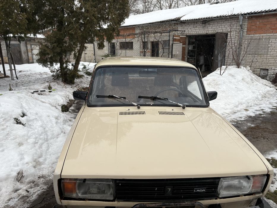 ВАЗ 21051 Експортна,  п'ятиступка