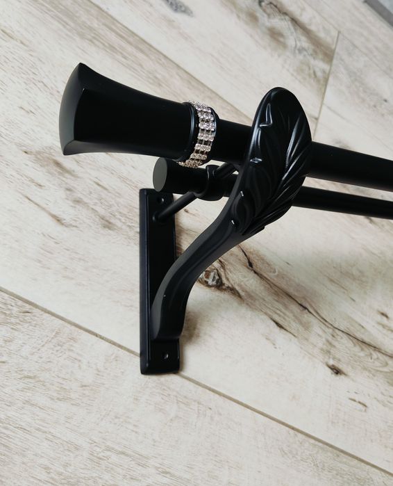 Карниз чорний , подвійний