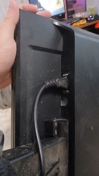 Продам монітор ASUS  24 дюйма