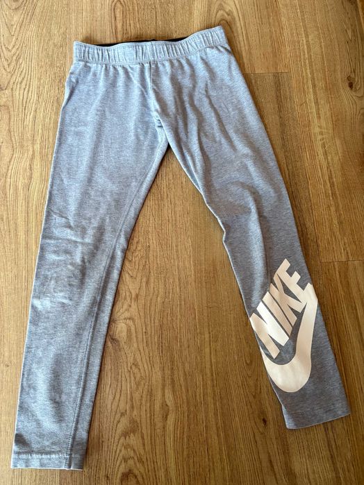 Leggings NIKE Tam S 128-137cm