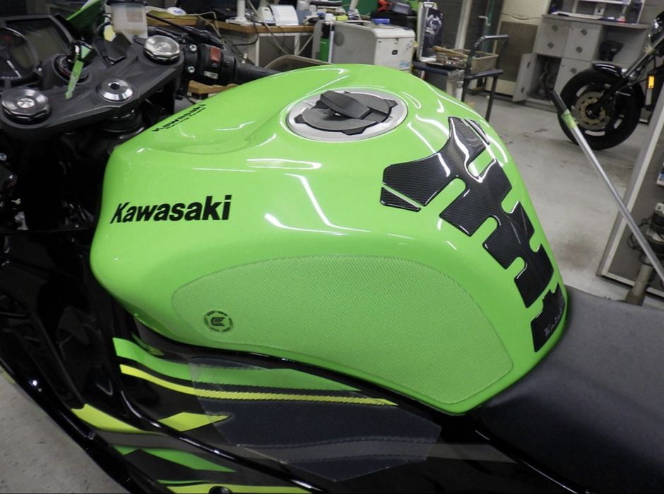 kawasaki zx r - купити мототехніку - Ціна на OLX.ua