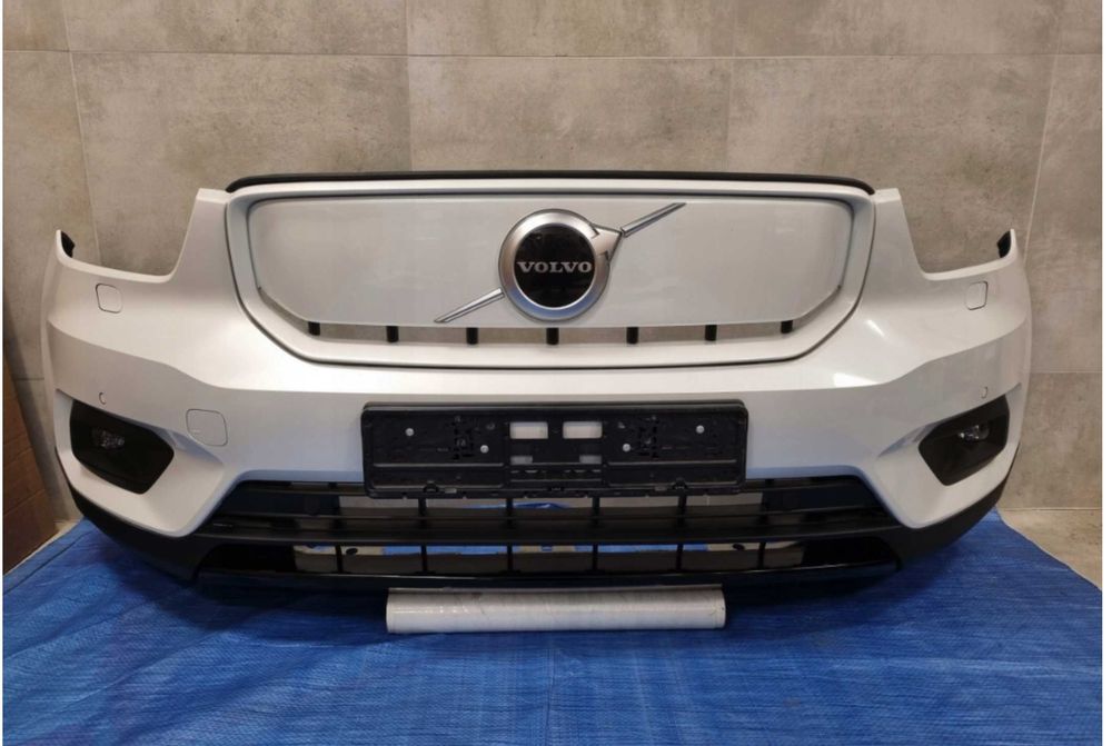 VOLVO XC40 EX40 бампер електричка разборка
