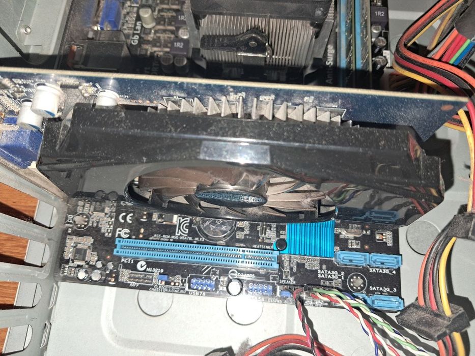 Терміново Системний блок на запчастини Gigabyte chieftec asus asus