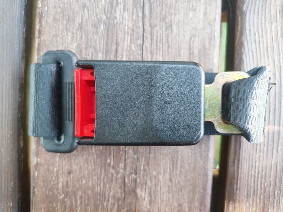 Extensor de Cinto de Segurança Universal