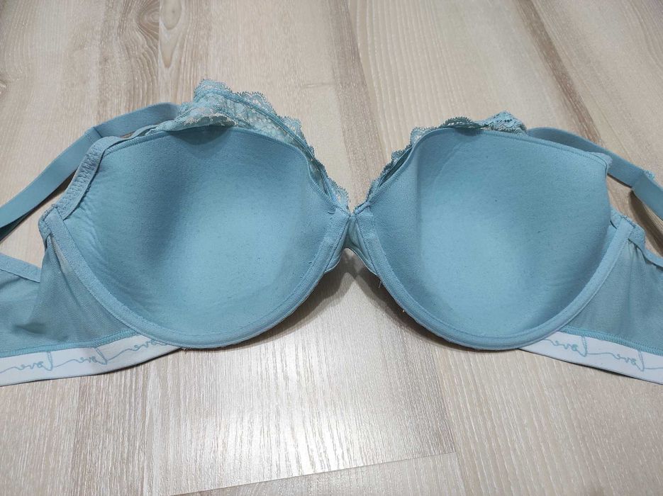 Зручний м'який бюстгальтер із мереживом, ліф із литими чашками 80F (D)