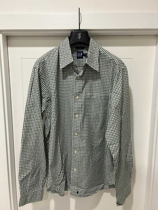 Camisa GAP Verde e Branca