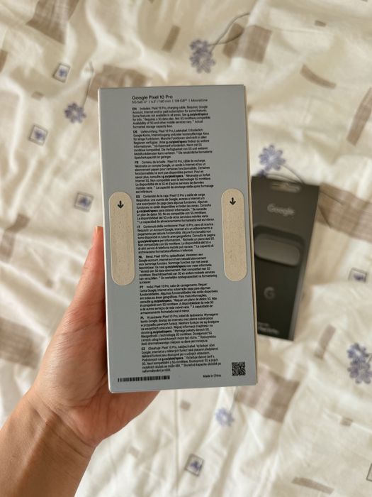 NOWY Google Pixel 10 Pro 128GB Moonstone + Oryginalny Case Pixelsnap