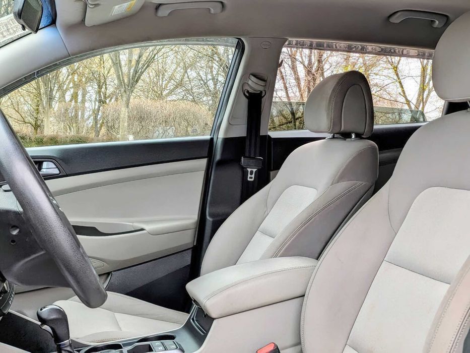Hyundai Tucson      2016