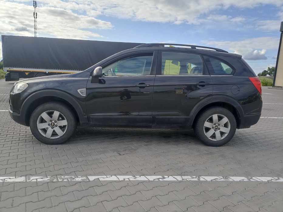 Шевроле Каптіва 2.4 mpi 7 місць