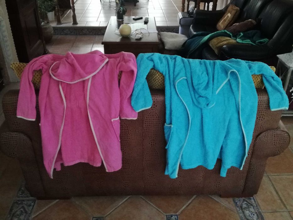 2 roubes azul e rosa da Actuel