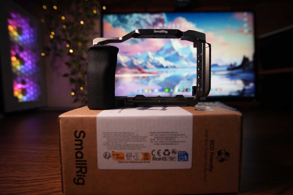 Клітка для Sony a6700