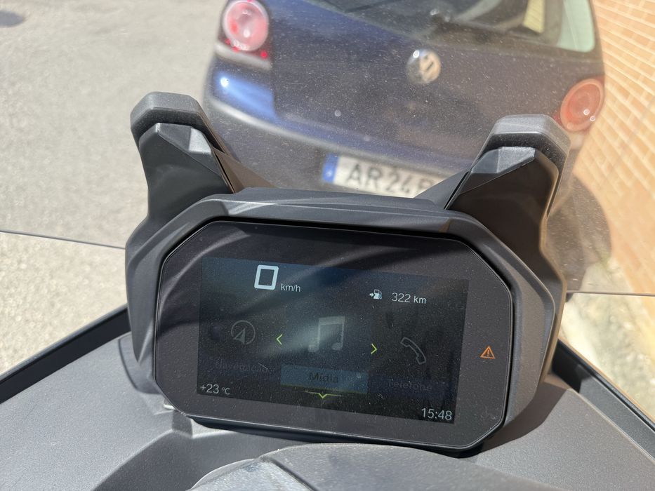 BMW C400 GT triple black