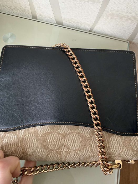 Женская сумочка Klare Crossbody Bag In Blocked Signature Canvas