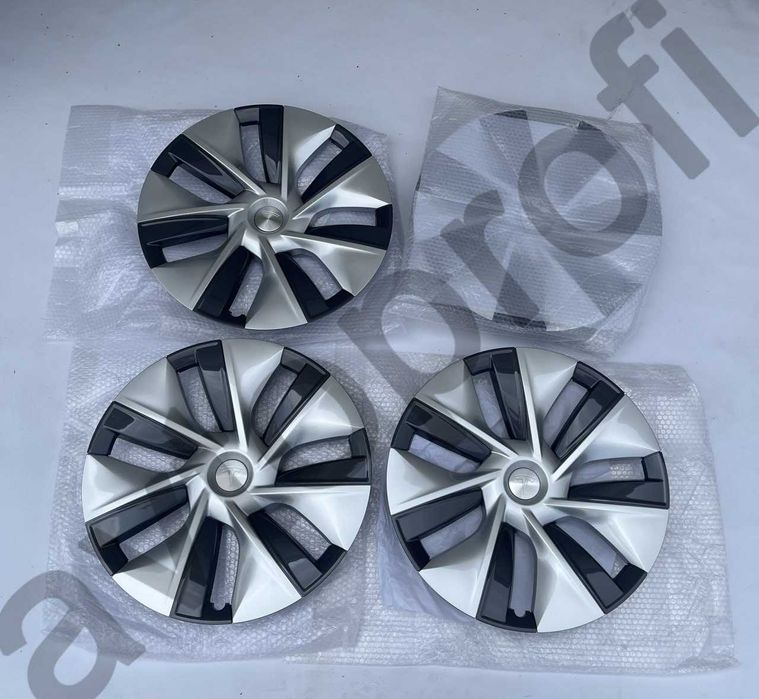 Ковпак оригінальний  R19 104423500C TESLA Model Y 20
