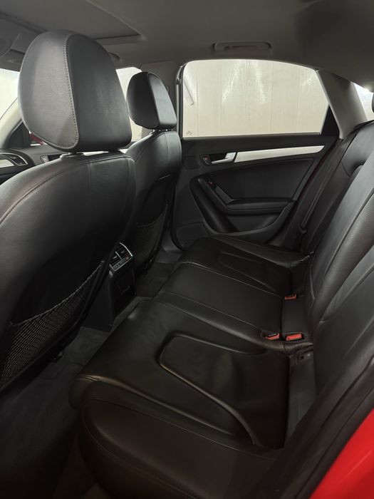 Продам Audi a4 B8 2015