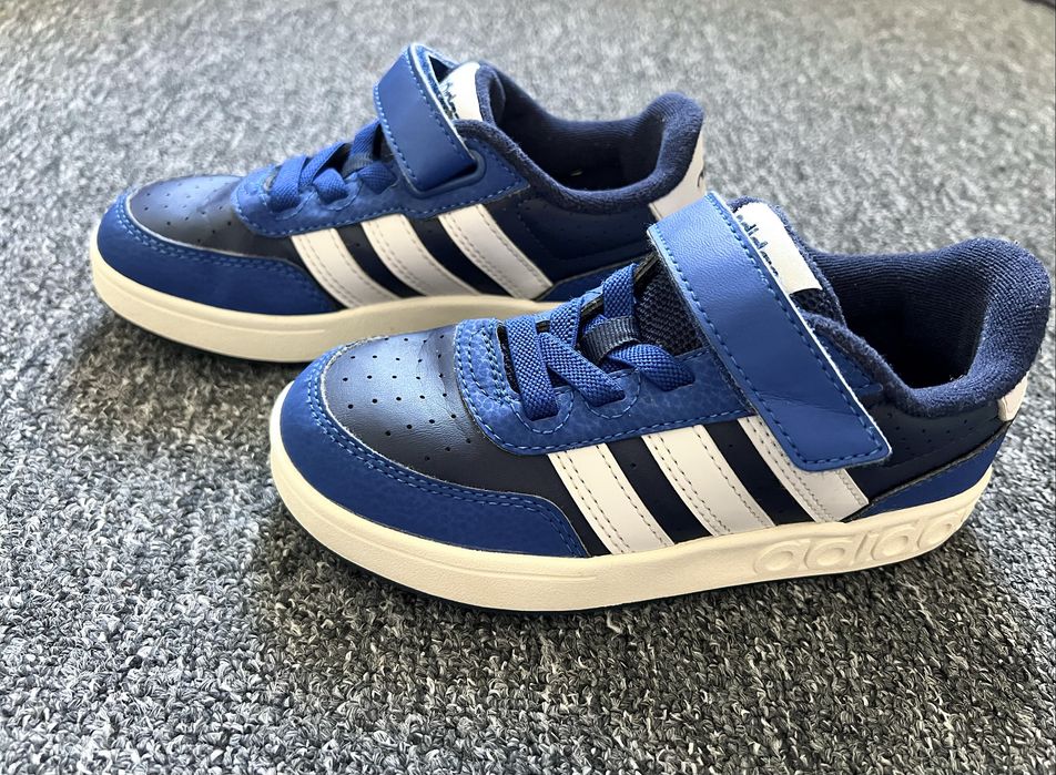 дитячі кросівки Adidas