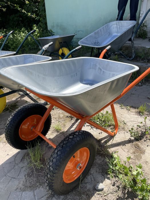 Тачка строительная