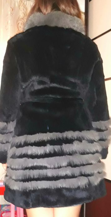 Шуба натуральная кролик и песец