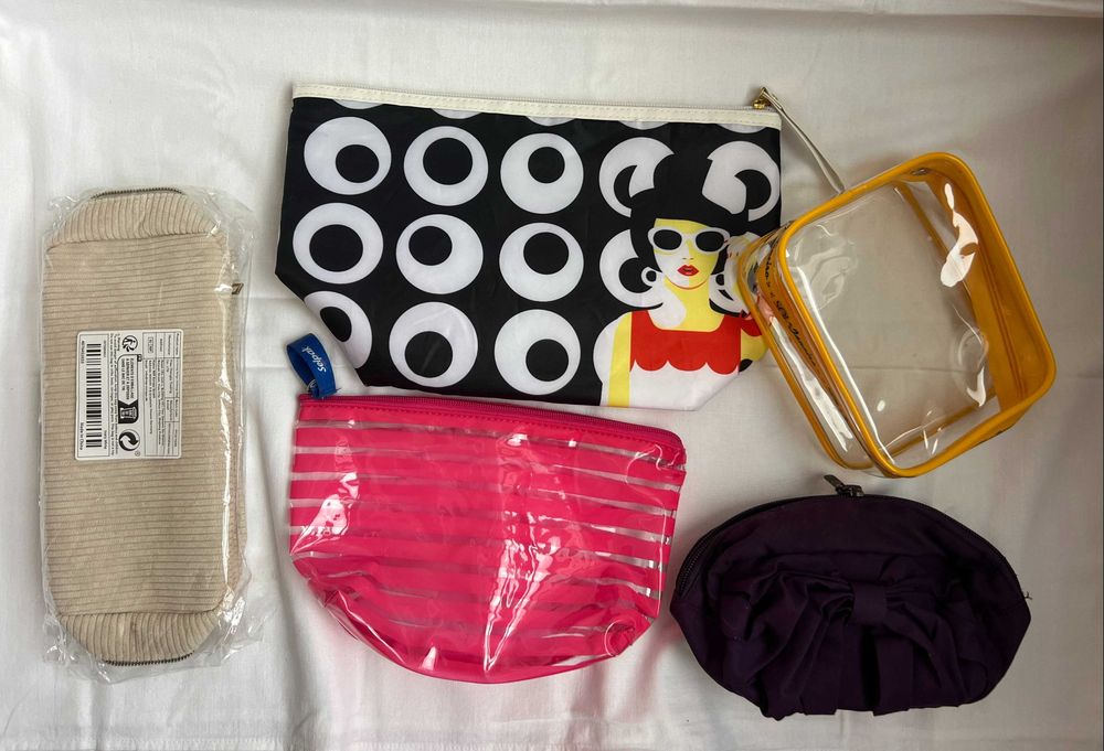 Косметичка женская для дома и поездок