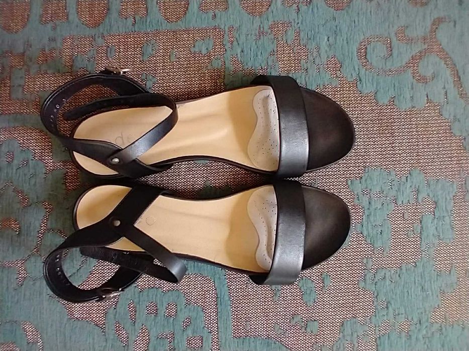 Sandały skórzane czarne 39/40