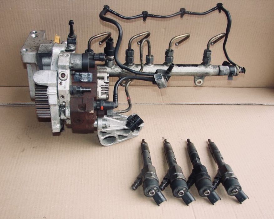 Комплект заглушек для очистки топливной системы на Renault Trafic 01- 1.9dCi - R